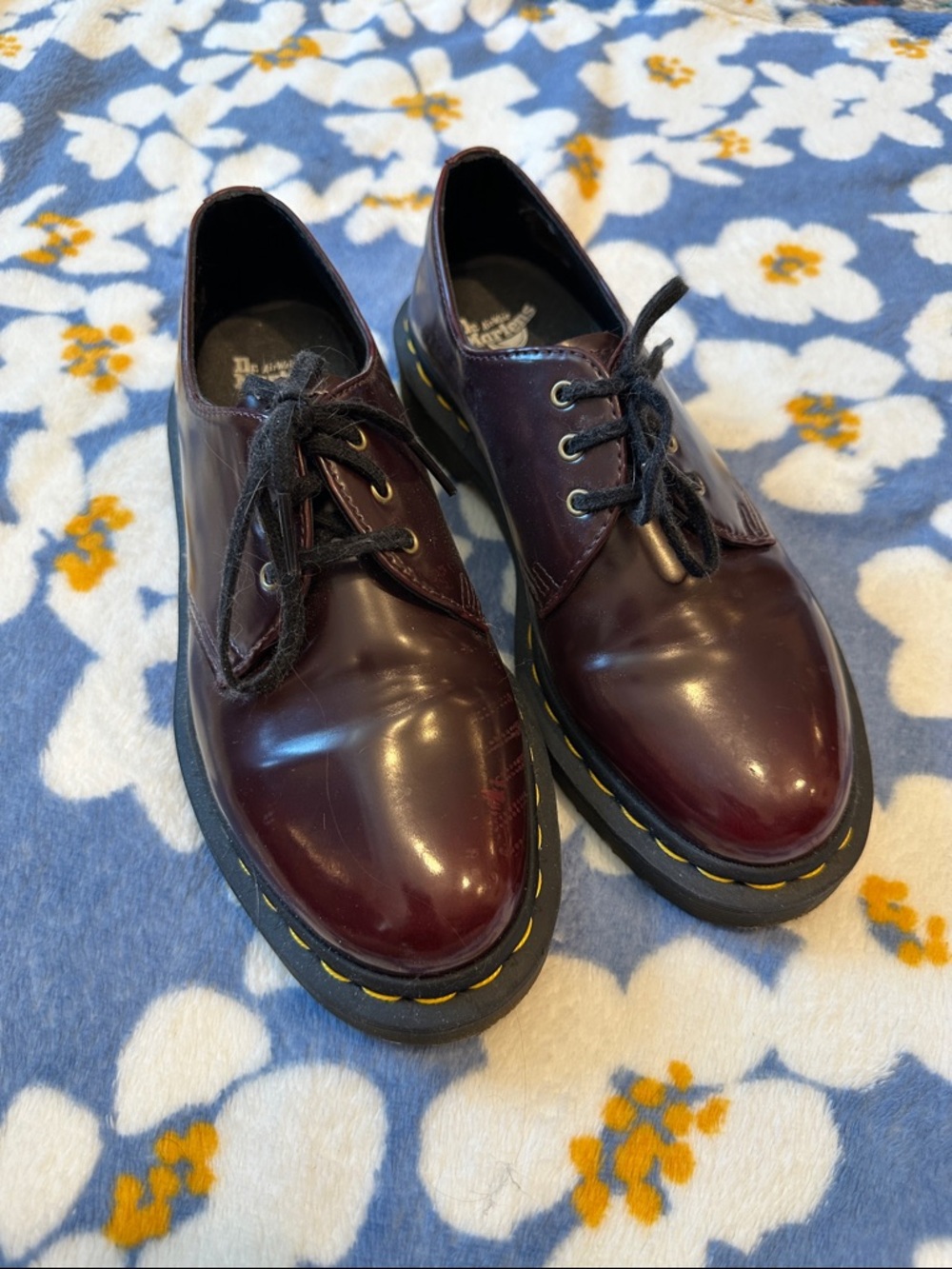 Dr. Martens Vegan Leather Oxblood 1461